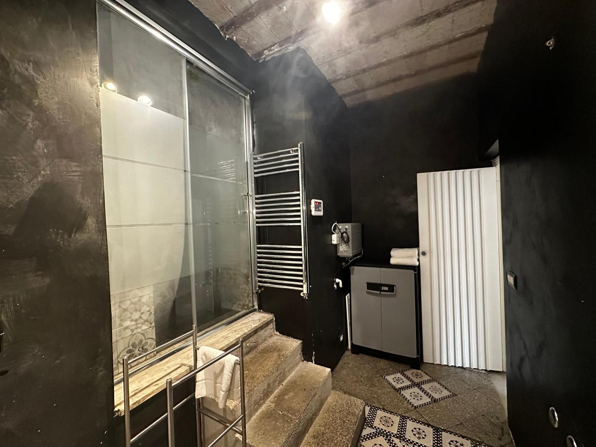 Sant'Elena Retreat Apartment โรม ภายนอก รูปภาพ